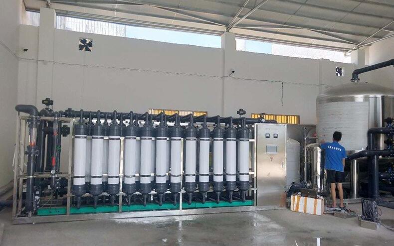 100噸<a href=http://www.trkfoods.com/clsb/ target=_blank class=infotextkey>超濾設備</a>